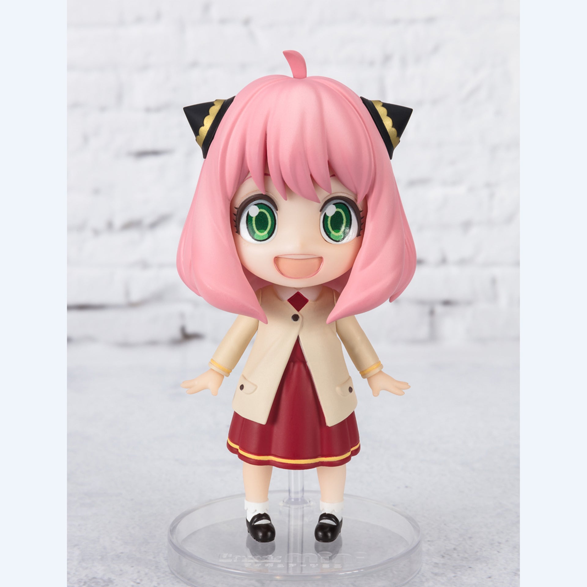Spy x Family Anya Forger Odekeke Outfit Figuarts Mini Figure