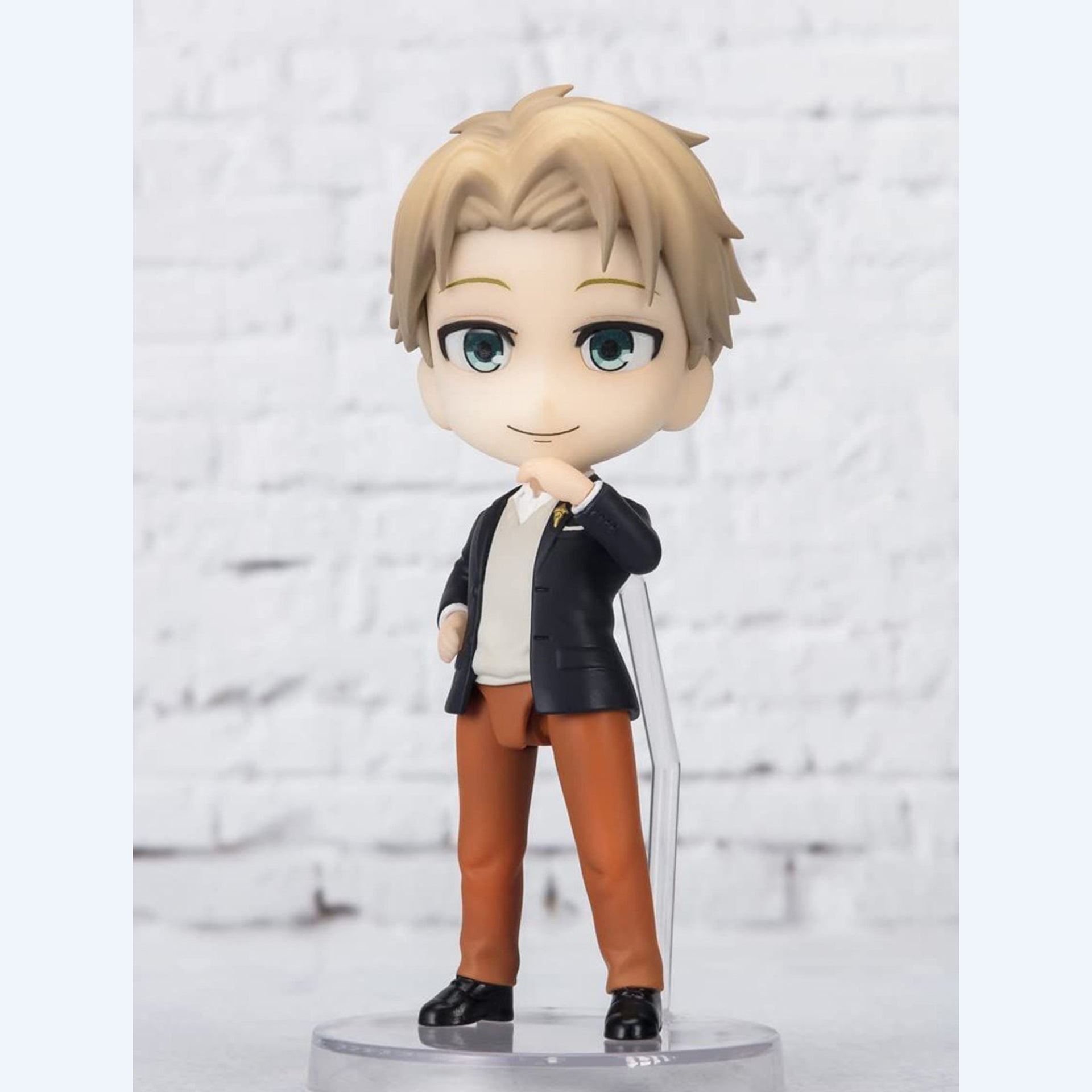 Loid Forger -Odekeke Outfit- Figuarts Mini