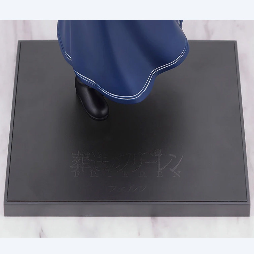 Frieren: Beyond Journey's End Fern Winter Scarf Oshi Works Figure