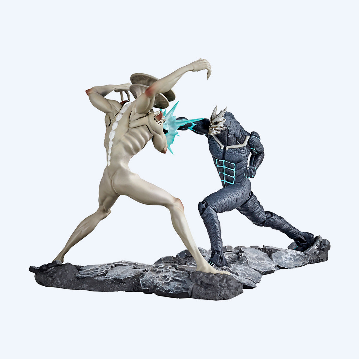 Kaiju No. 8 Kaiju No. 8 vs Kaiju No. 9 1/18 Scale Figure