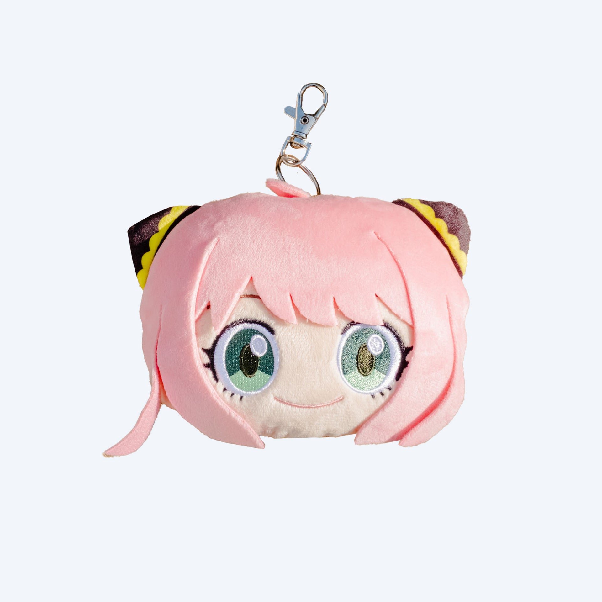 Spy x Family Anya Forger Face-Shaped Pass Case with Reel