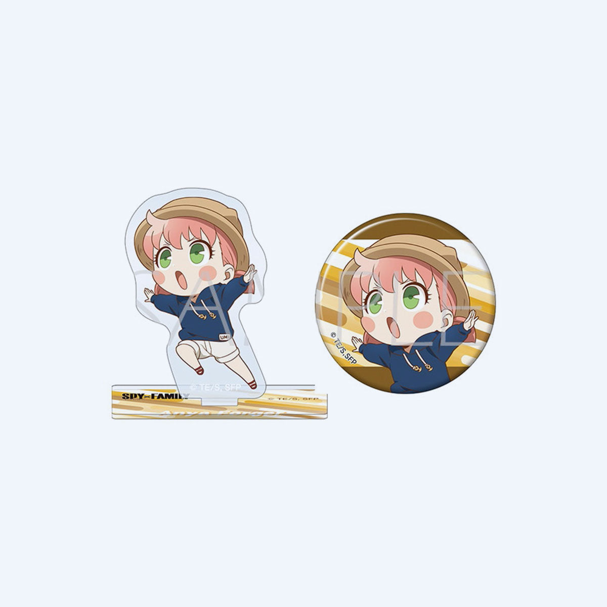 Spy x Family Anya Forger Resort Acrylic Stand and Badge Set