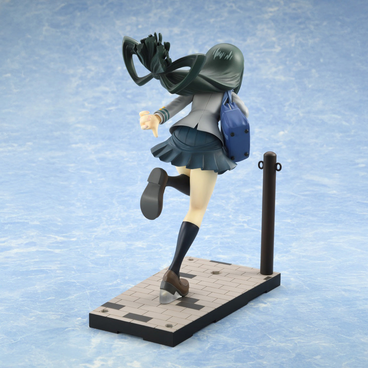 My Hero Academia Asui Tsuyu School Uniform Figure