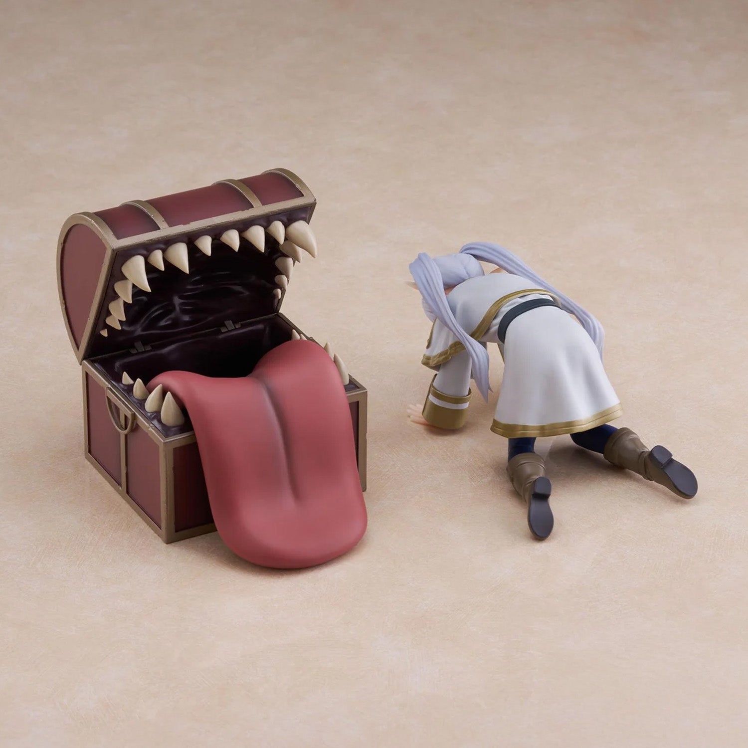 Frieren: Beyond Journey's End Frieren in Mimic PLUS Luminasta