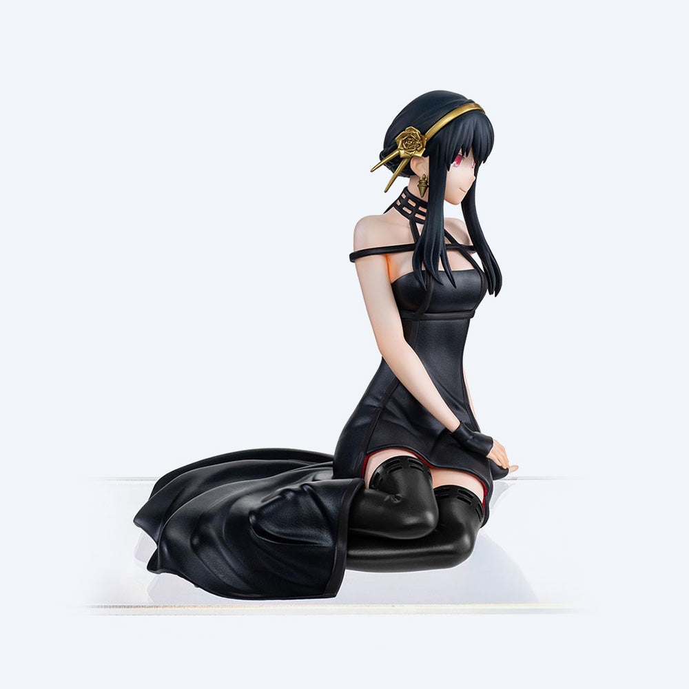 Spy x Family Yor Forger PM Perching Figure