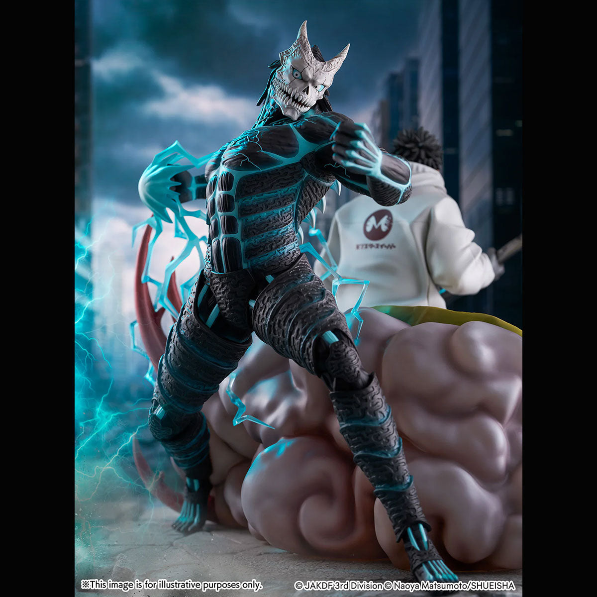 Kaiju No. 8 & Kafka Hibino 1/7 Scale Figure