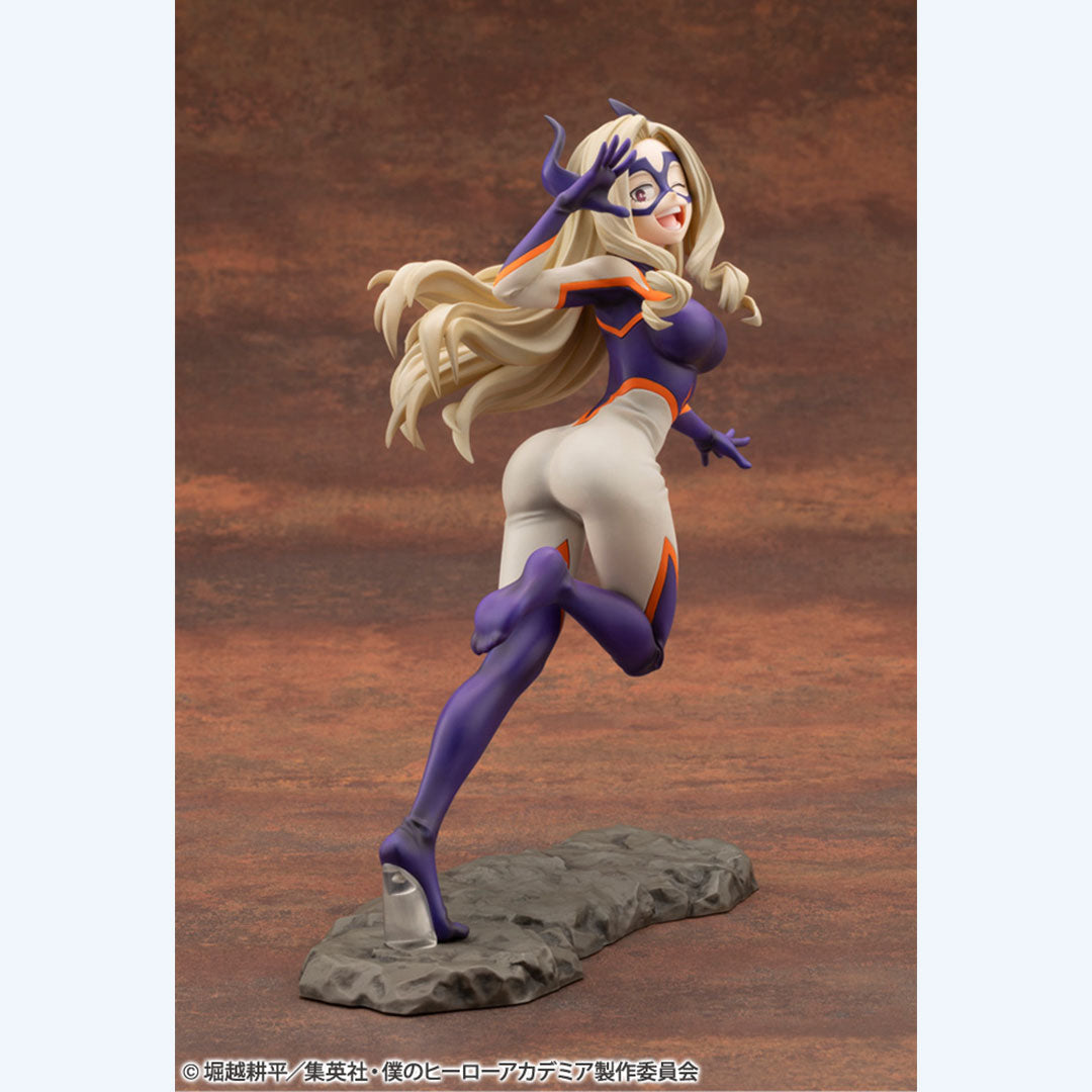 My Hero Academia Mt. Lady ARTFX J Figure