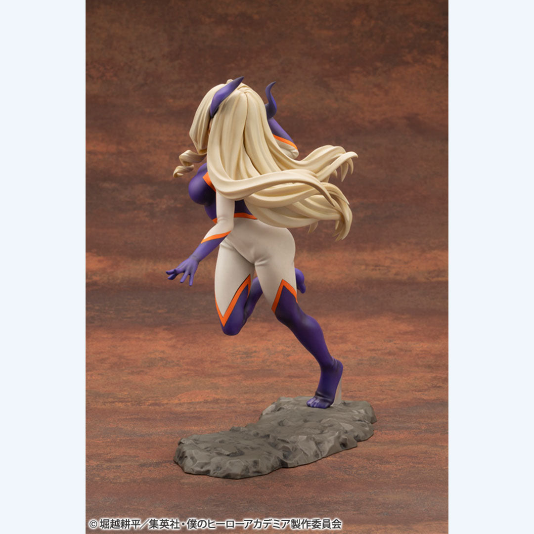 My Hero Academia Mt. Lady ARTFX J Figure