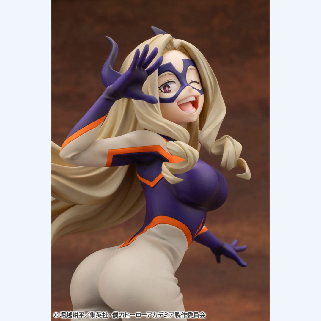 My Hero Academia Mt. Lady ARTFX J Figure