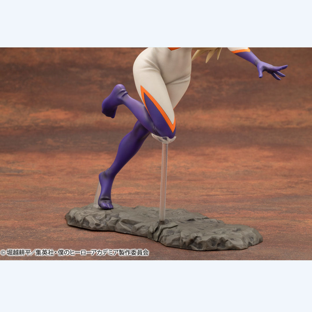 My Hero Academia Mt. Lady ARTFX J Figure
