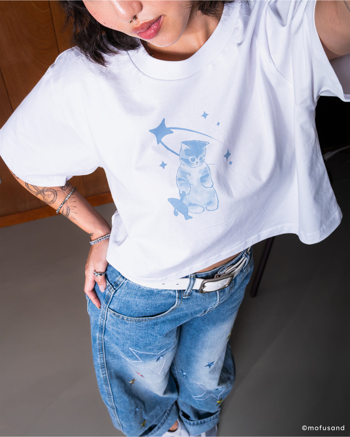 Mofusand Star White Crop Tee