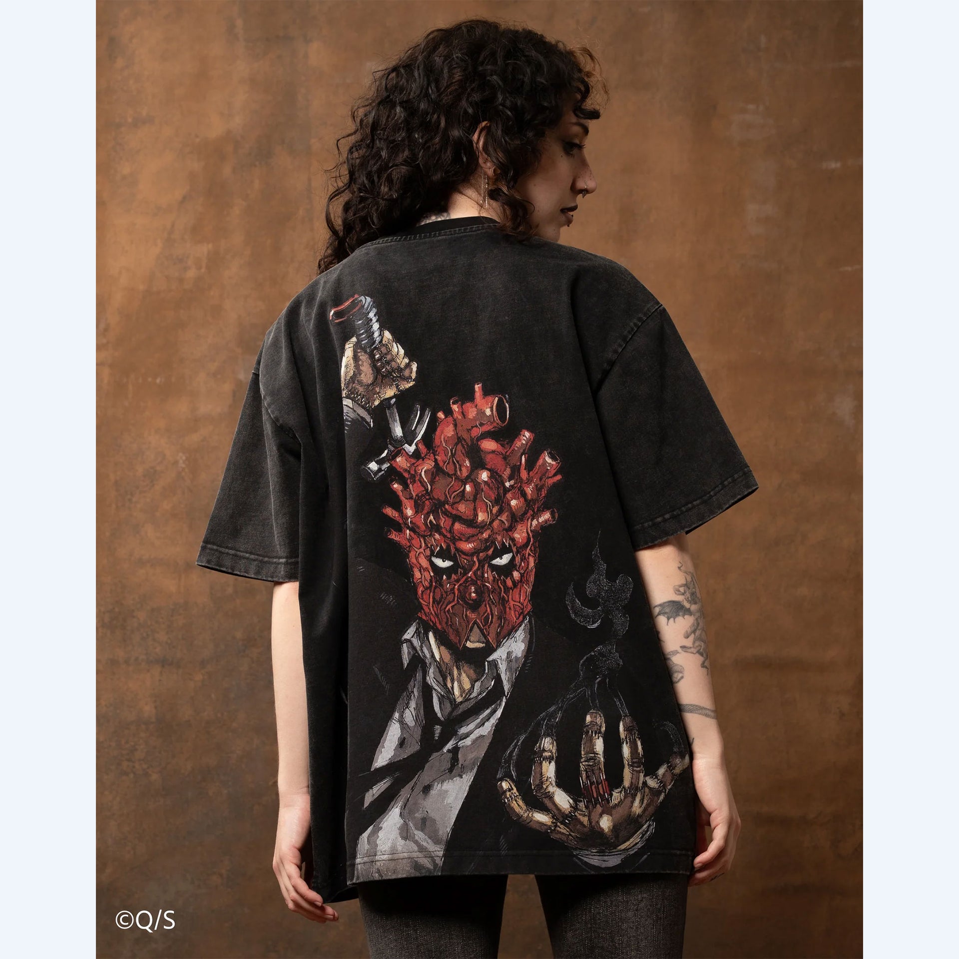 Dorohedoro Shin El Corazon Steady Hands Tee