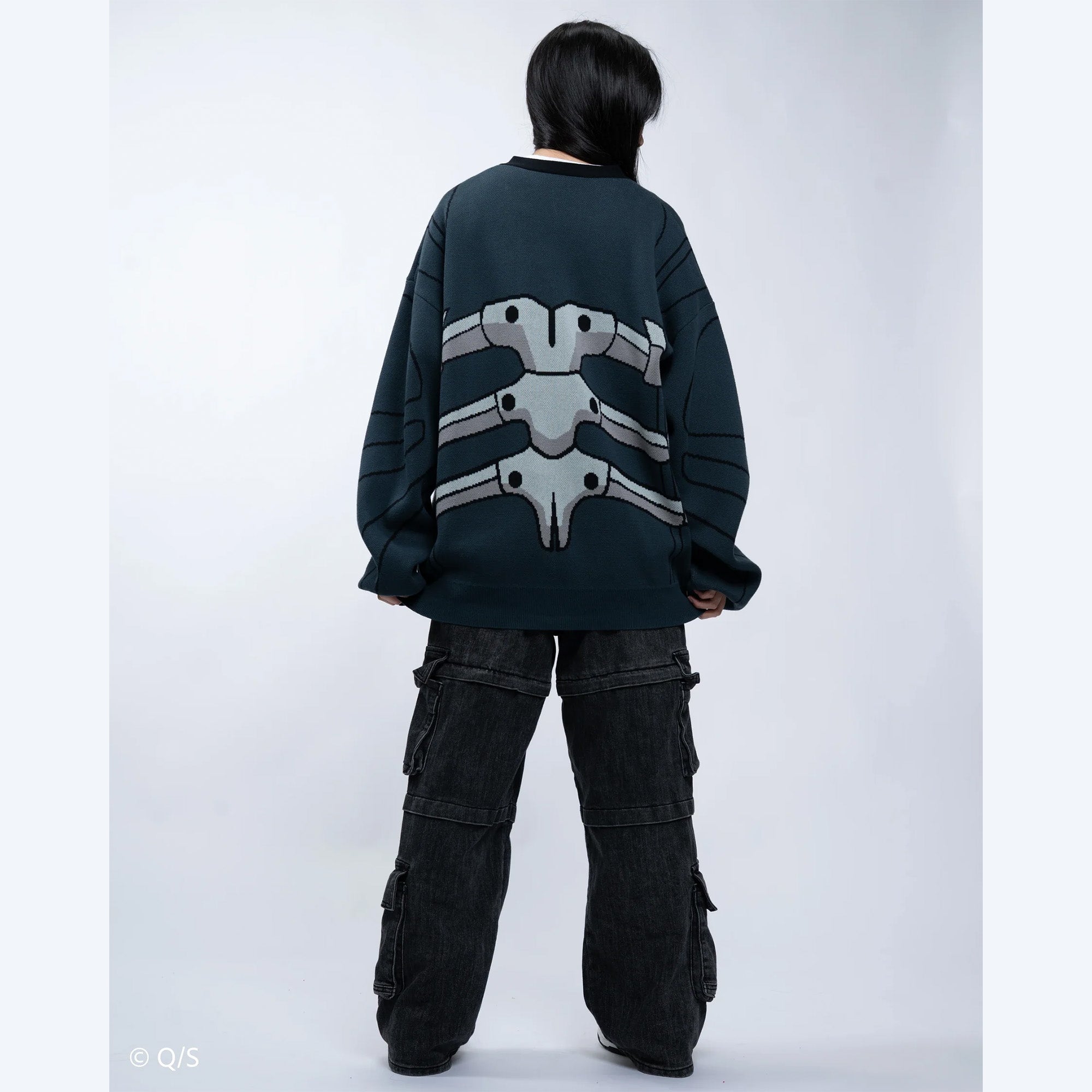 ボカロレイヤード風ハンドニット Dorohedoro Caiman Steady Hands Cardigan – TOHO animation Store | US